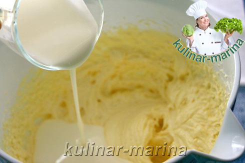 Рецепт с пошаговыми фотографиями и подробным описанием: Кекс на кефире с курагой | Cupcake on yogurt with dried apricots