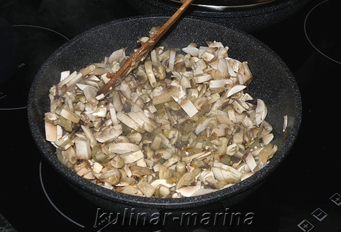 Шампиньоны жареные в сметане | Mushrooms fried in sour cream