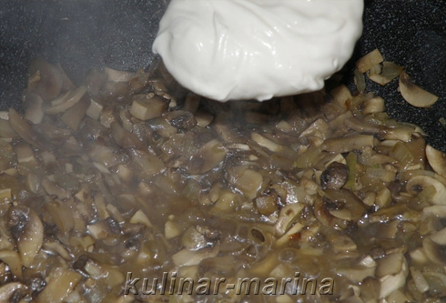 Шампиньоны жареные в сметане | Mushrooms fried in sour cream