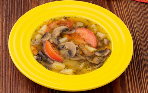 Суп картофельный с грибами в мультиварке