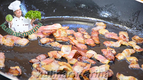 Подробное описание рецепта с пошаговыми фотографиями: Красный салат из соленой капусты с беконом | Red salad of salted cabbage with bacon